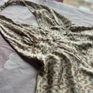 EUC 90s XS Victorias Secret 100% silk leopard print romper onesie halter